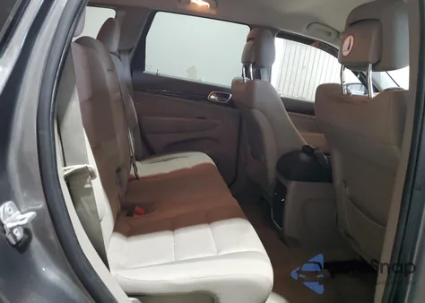 2013 Jeep Grand Cherokee Laredo z USA, uszkodzony, nr VIN 1C4RJEAG6DC600684